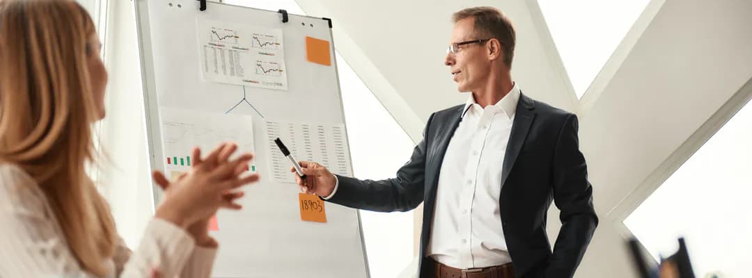 Der Interim Supply Chain Manager & Transport Der Interim Supply Chain Manager & Transport